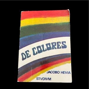 De Colores por Jacobo Hevia 2 da edicion 1973. 
Carpets Blanca -